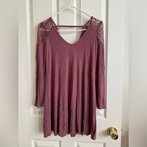 AE lace flowy longsleeve dress